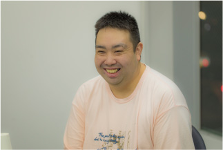 のたうちまわるような関節の痛みで自暴自棄になったこともありました 乾癬パートナーズ